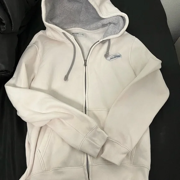 Hollister Cream and Gray Hoodie - Picture 2 of 5